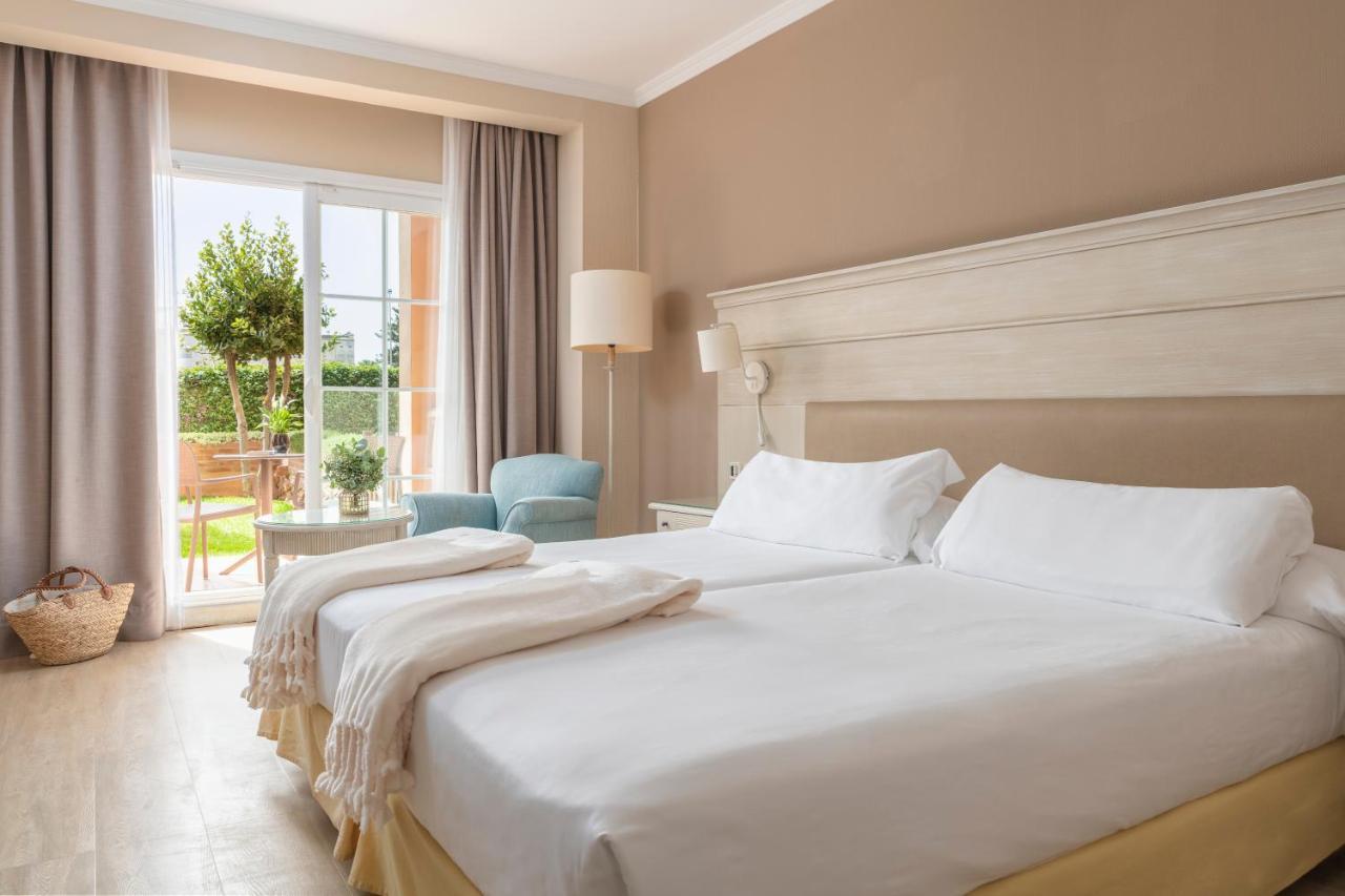 Double Room Garden View